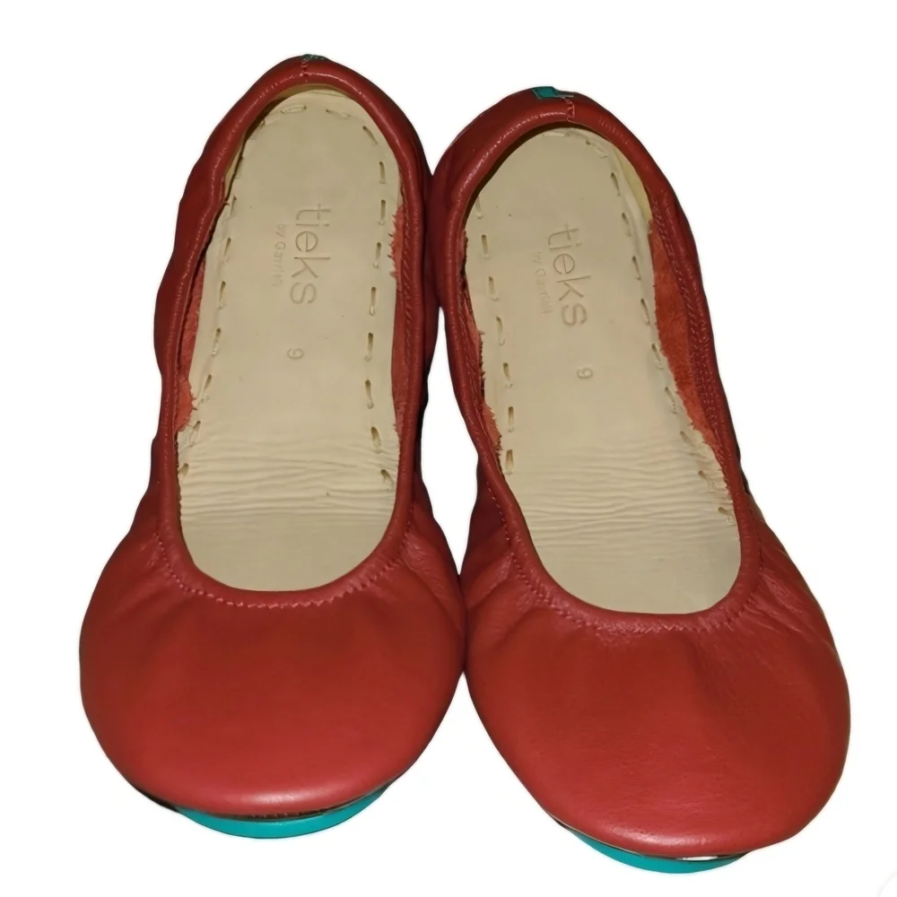 Tieks Cardinal Red Leather Flats, Like New - Picture 11 of 11